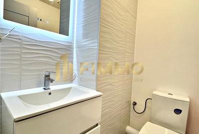 Apartament cu 3 camere, mobilat în Universității - 1