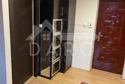 Apartament cu 3 camere decomandat în 7 Noiembrie - 1