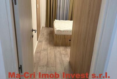 Apartament cu 3 camere semidecomandat, mobilat în 1 Mai - 5