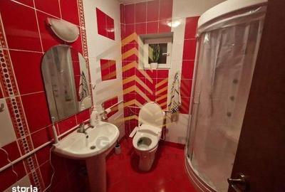 Apartament cu 3 camere decomandat în Independenței - 11