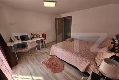 Casă cu 5 camere cu Teren 1087 Mp în Șoimuș - 6