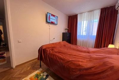 Apartament cu 3 camere semidecomandat în Central - 16