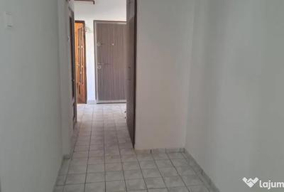 Apartament cu 3 camere decomandat în Central - 7