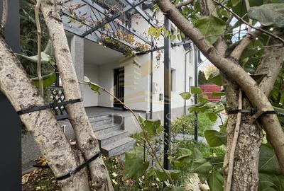 Casa cu finisaje moderne | Dambul Rotund | 6 camere - 2