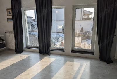 Casă în Strejnicu - 2