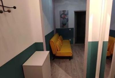 Piata Rosetti, METROU UNIVERSITATE,et 5/8, mobilat, utilat,CENTRALA PROPRIE,AC - 3