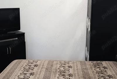 Apartament cu 3 camere decomandat în Central - 3
