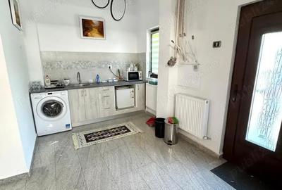 Casă cu 3 camere în Central - 2