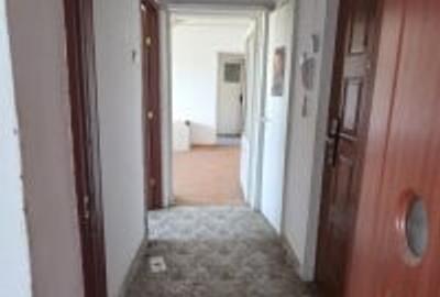 Apartament cu 3 camere semidecomandat în Central - 5