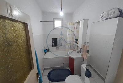 Apartament cu 3 camere decomandat, mobilat în Central - 12