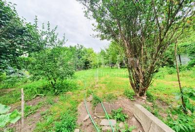 Casă cu 8 camere cu Canalizare în Grigorescu