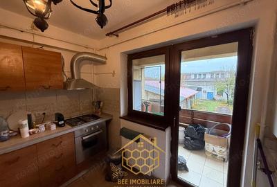 Apartament cu 3 camere decomandat în Central - 3