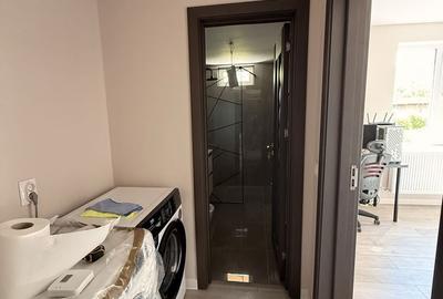 Apartament cu 2 camere decomandat în Micro 1 - 1