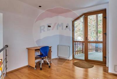 Casă cu 5 camere cu Teren 661 Mp în Clăbucet - 4