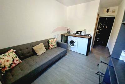Garsoniera CF3 renovata si utilata complet, etaj 2, zona Vlaicu