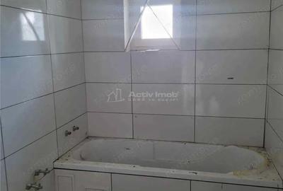 Apartament 3 camere - decomandat - necesita renovare - Parcul Sebastian - 9