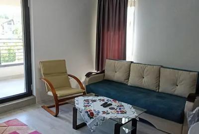 Apartament cu 2 camere decomandat în Schei - 3