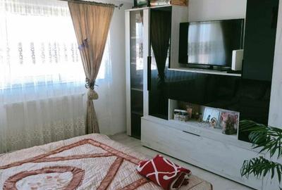 Apartament cu 3 camere decomandat în Exterior Vest - 4