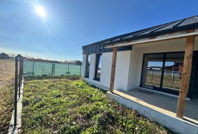 Casă cu 4 camere cu Teren 475 Mp în Mocira - 10