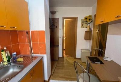 Garsonieră decomandată în Central - 4