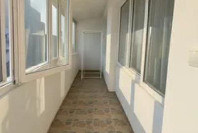 Basarabia ,Campia Libertatii Metrou Muncii Amenajat,Geam la baie,Balcon imens! - 8