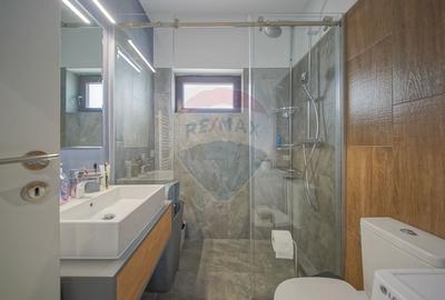 Vilă modernă, cu garaj, panouri și pompă de căldură, Cristian - 6