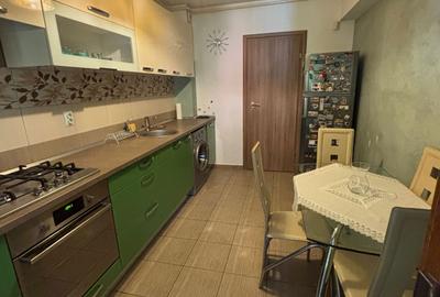 Apartament cu 2 camere decomandat în Central - 2