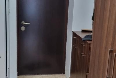 Bucur Obor, 2 minute metrou - 2