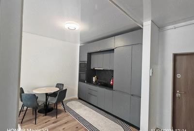 Apartament cu 2 camere decomandat în Central - 3