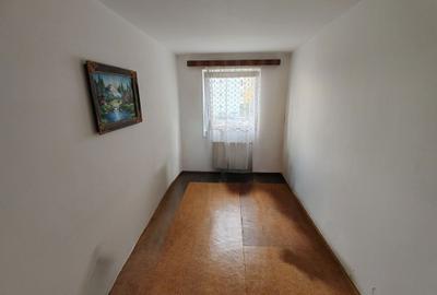 Apartament cu 2 camere decomandat în Electroprecizia - 3