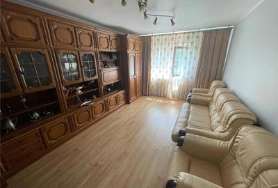 Apartament cu 2 camere decomandat în Poarta 6 - 3