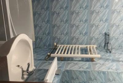 Apartament cu 2 camere semidecomandat în Central - 3
