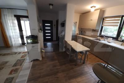 Casa tip duplex, 110 mp, zona Cartierul Unirii - 2
