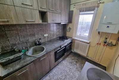 Apartament zona Bratianu (scoala 8) - 2