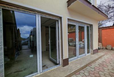 Apartament cu 3 camere decomandat în Stupini - 1