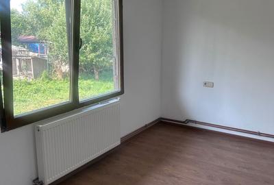 Casă cu 2 camere în Stâlpeni - 3