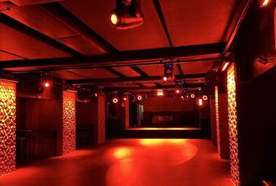 Birou, de 520 mp, în Central