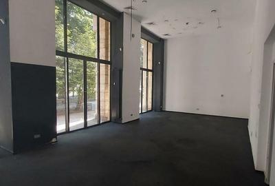 Spațiu comercial, de 131 mp, în Unirii - 1
