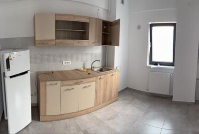 Apartament cu 2 camere decomandat în Sud - 2
