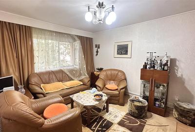 Apartament cu 4 camere decomandat în Central - 2