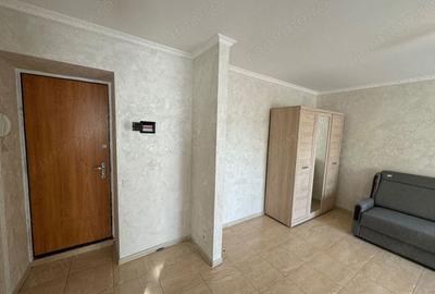 Garsonieră decomandată în 13 Septembrie - 2
