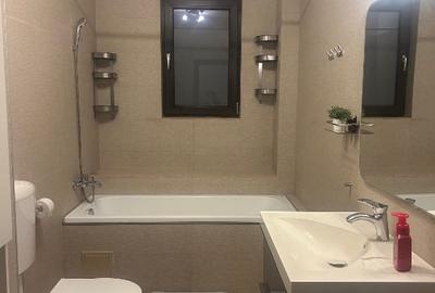 Apartament cu 3 camere decomandat în Roșu - 4