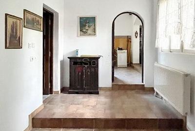 Casă individuală cu 7 camere cu Canalizare în Baciu - 2