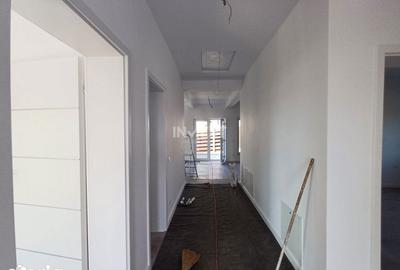 Casă cu 4 camere cu Teren 400 Mp în Miroslava - 8