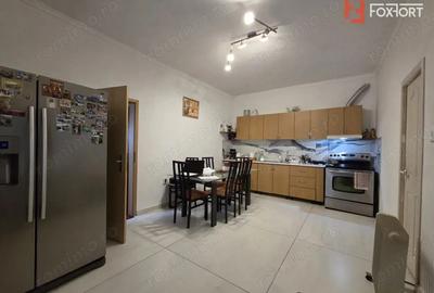 Casă cu 20 camere cu Canalizare în Pârneava - 2