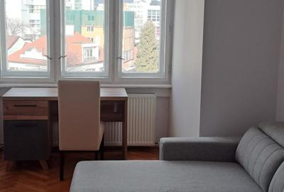 Apartament cu 3 camere decomandat în Central - 3