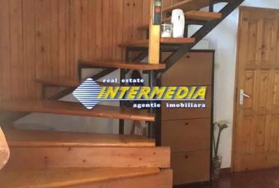 Casa Noua de vanzare P+E+M cu 3000 mp teren in Zona Ciugud - 2