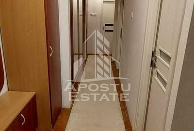 Apartament cu 3 camere decomandat în Bucovina - 2