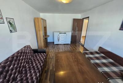 Apartament cu 4 camere decomandat în Central - 2