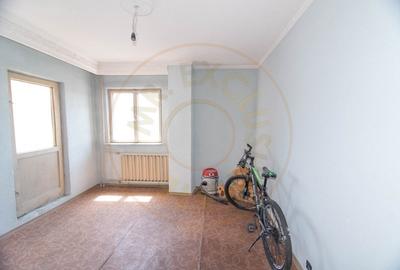 Apartament 3 camere etaj 2 Costesti - 4